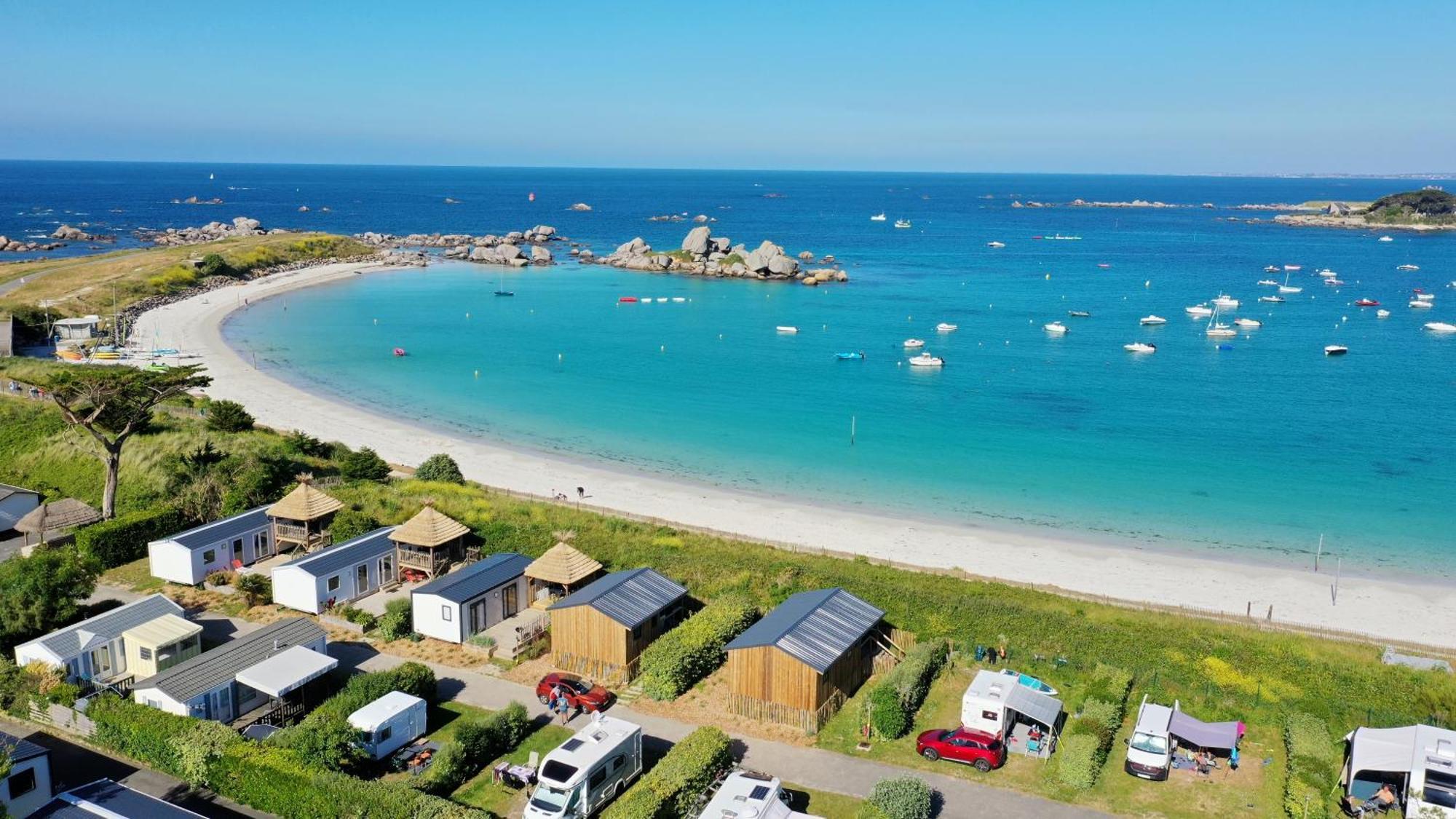 Camping De La Cote Des Legendes 브리뇨강-플라주 외부 사진