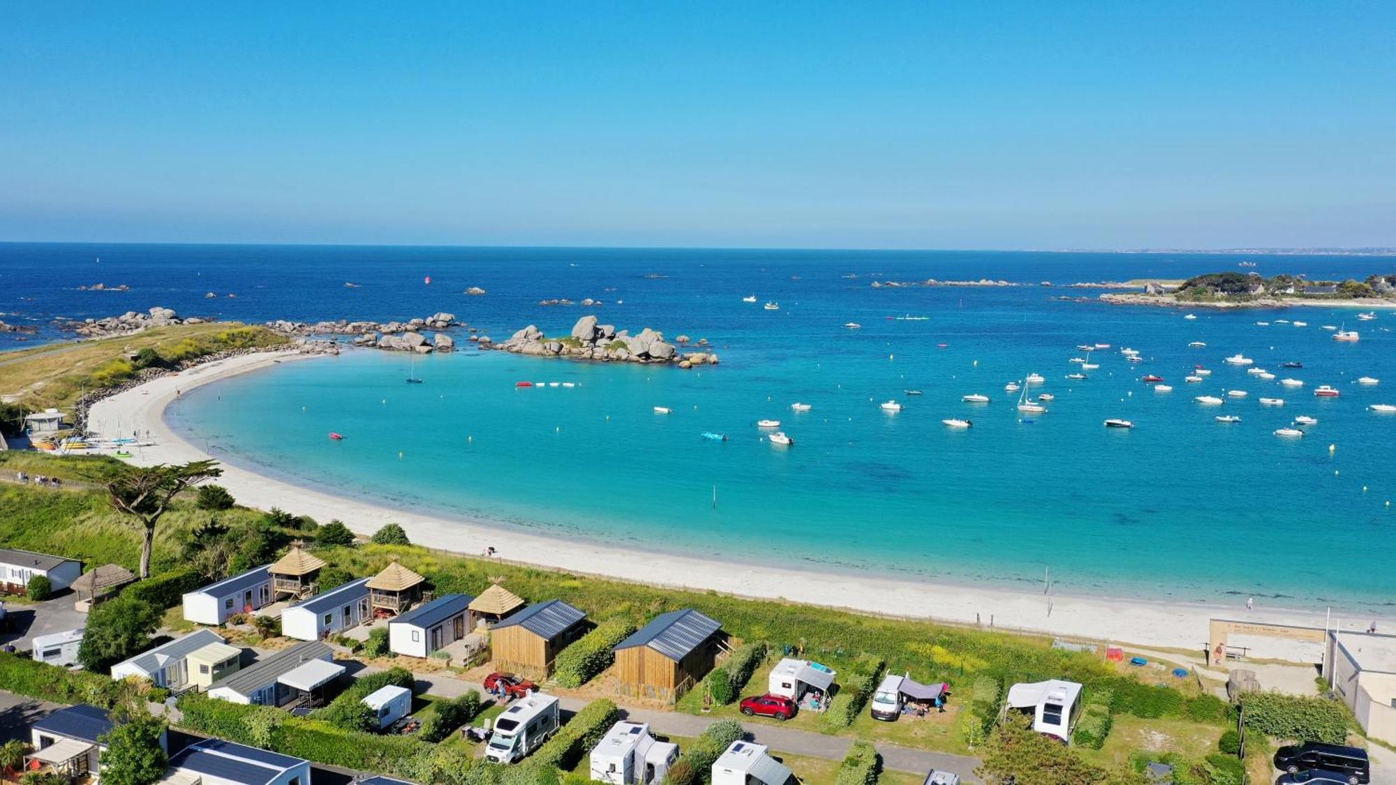 Camping De La Cote Des Legendes 브리뇨강-플라주 외부 사진